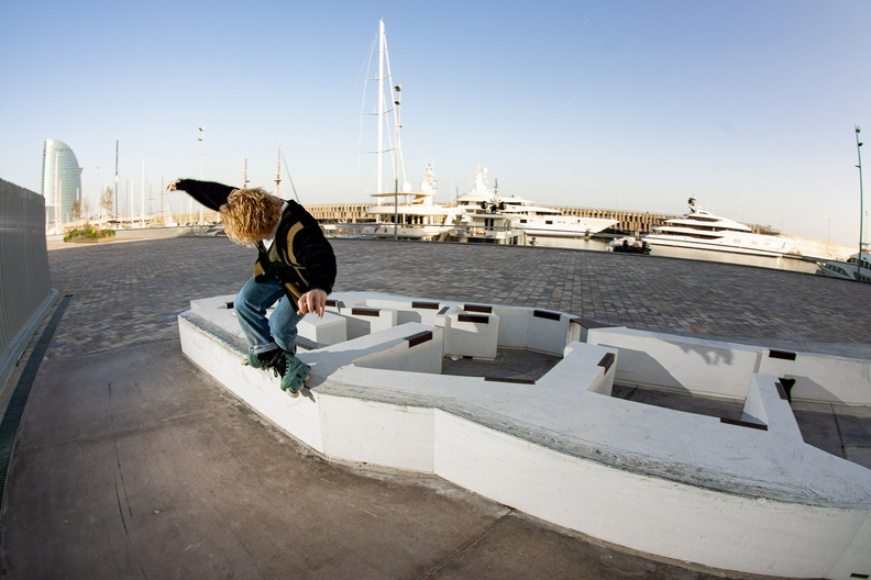 Profi aggressive modely v malých velikostech